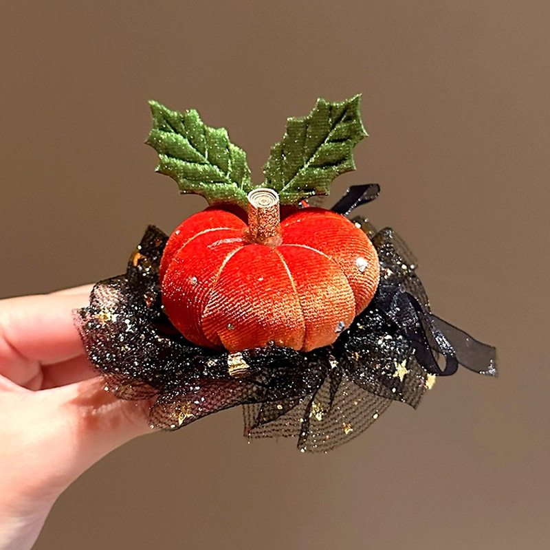 Halloweenowa dyniowa spinka do włosów