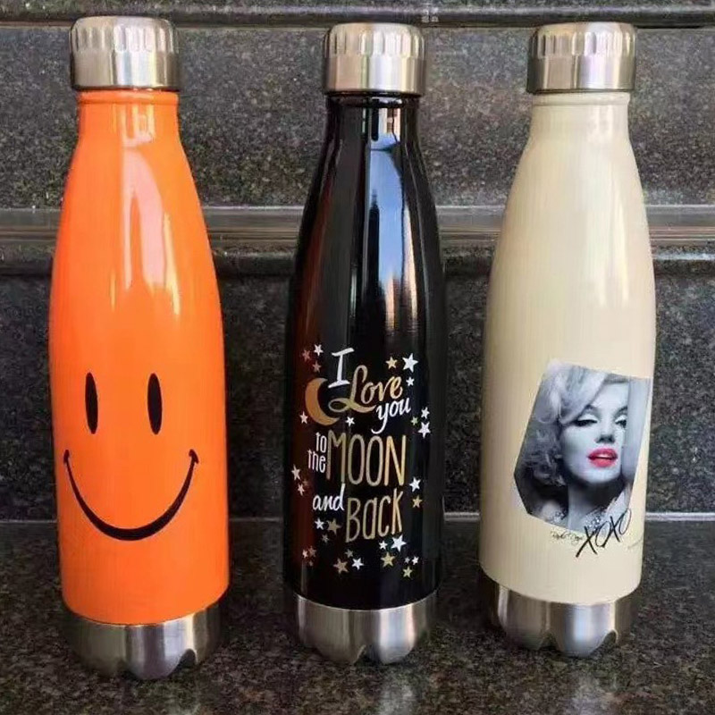 Zewnętrzna butelka na wodę o pojemności 500 ml do pieszych wędrówek